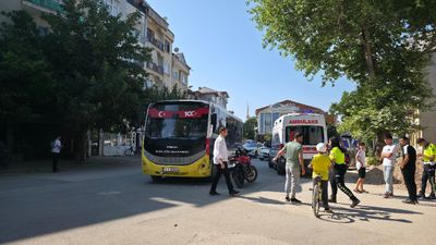 Bursa'da otobüs ile motosiklet çarpıştı