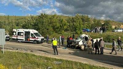 Bayburt'ta tır ile kamyonetin çarpıştı: 1 ölü