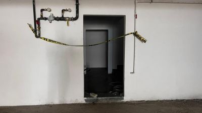 Büyükçekmece'de inşaatta elektriğe kapılan müteahhit öldü