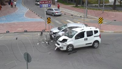 Sakarya'daki kazalar kameralara yansıdı