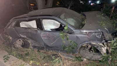 Bursa'da takla atan otomobilin alkollü sürücüsü yaralandı