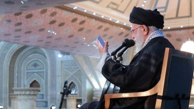 İsrail basını, Hamaney'in bulunduğu bölgenin vurulduğunu iddia etti