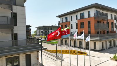 Azerbaycan Mahallesi'nde mutlu son: 250 bininci deprem konutu teslim ediliyor
