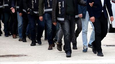 FETÖ'nün öğrenci yapılanmasına operasyon: Beş tutuklama kararı