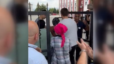 Bursa'da otobüs şoförü, 'Benim yüzümden geç kaldılar' dedi: 5 aday sınav binasına alındı