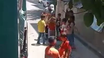 Kocaeli'de temizlik personelinin hareketi yürekleri ısıttı