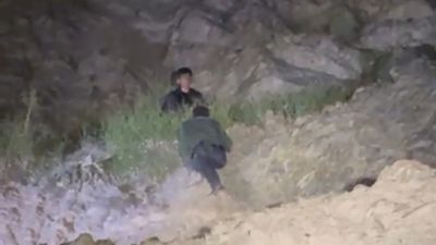 Siirt’te hayvan otlatan 13 yaşındaki çocuk kayalıktan düştü
