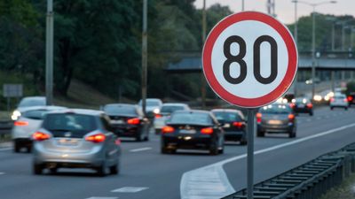 Trafikte yeni dönem için düğmeye basıldı! Tabelalar değişiyor