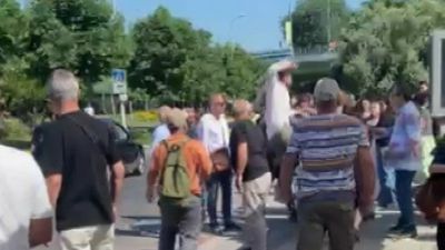 Marmaray istasyonunda yumruklu yol tarifi kavgası