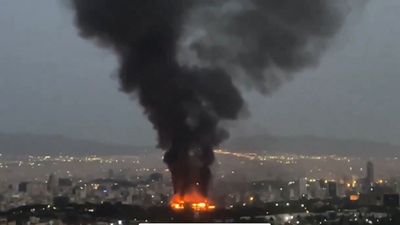 İsrail'den Tahran için tahliye uyarısı