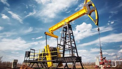 İran’ın Katar’daki ABD üssünü vurması, petrol fiyatlarını düşürdü