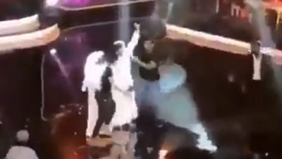 Umman’da İsrail tepkisi: “Tel Aviv’e Götür Beni” şarkısı sahneden attırdı