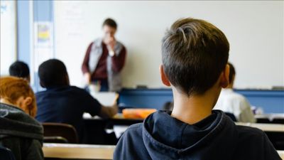 MEB, akran zorbalığını gidermek için öğretmenlere ders koydu