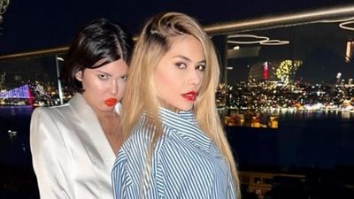 Ablası Nihal Candan'ı yeni kaybeden Bahar Candan arkadaşlarıyla yemeğe çıktı! Görüntülere tepki geldi