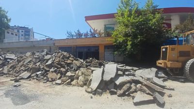 Yalova'da arkadaşını boğazından bıçaklayarak öldürdü: Tutuklandı