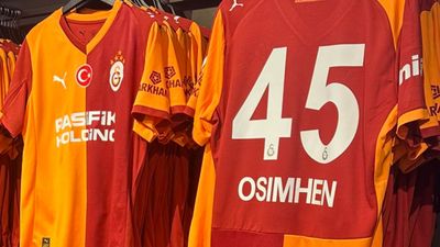 Galatasaray'da Victor Osimhen formaları da satışta