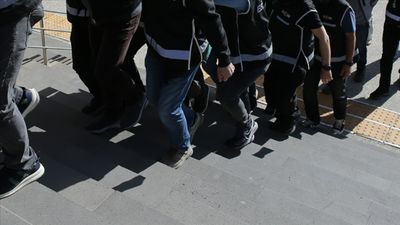 31 ilde FETÖ'ye yönelik operasyonda yakalanan 95 şüpheliden 65'i tutuklandı