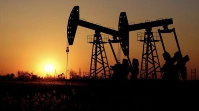 Petrolde 60 dolar beklentisi: Akaryakıt fiyatlarının düşmesi bekleniyor
