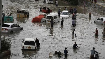 Pakistan'da aşırı yağışlar 38 can aldı