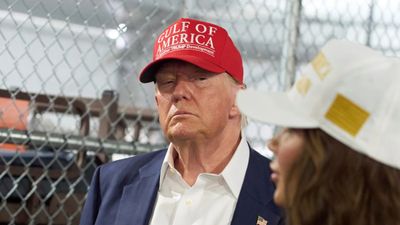 Donald Trump, Joe Biden'a küfretti