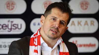 Antalyaspor'da Emre Belözoğlu ile yola devam