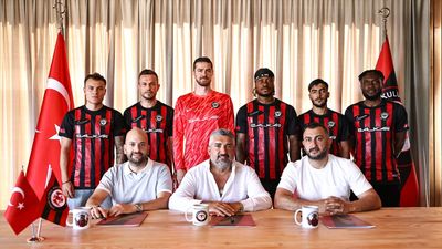 Çorum FK, 6 futbolcuyla sözleşme imzaladı
