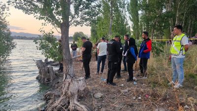 Muş'ta serinlemek için girdiği baraj gölünde boğuldu