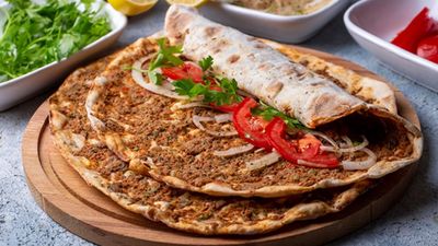 Ne Antalya ne Muğla! Bu illerde lahmacun yemek cep yakıyor