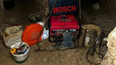 Yalova'da defineciler suçüstü yakalandı