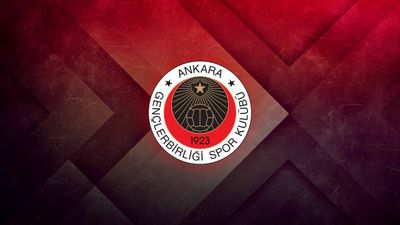 Gençlerbirliği'nde Metehan Mimaroğlu ve Erhan Erentürk'ün sözleşmeleri yenilendi
