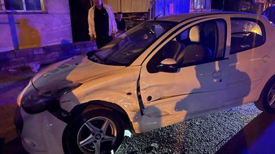 Burdur'da drift denemesi hüsranla bitti: Hem kaza yaptı hem ceza yedi