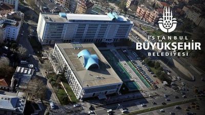 İBB'ye yönelik yolsuzluk soruşturması: Gözaltına alınan 10 zanlı adliyede