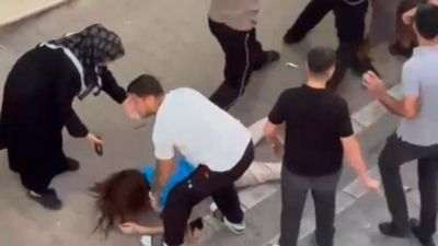 İstanbul'da müşteri ile kasiyer tartıştı: Kasiyerin eşi dahil olunca ortalık karıştı