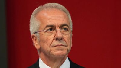 Fenerbahçe yönetiminde ayrılık: Erol Bilecik istifa etti