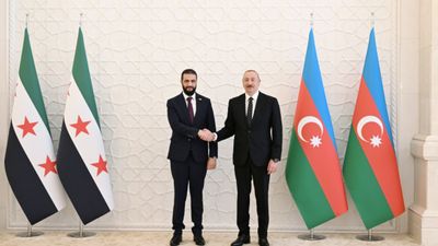 Ahmed Şara, Azerbaycan Cumhurbaşkanı İlham Aliyev ile görüştü