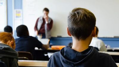 MEB'den proje okullarının ikiye ayrılmasına ilişkin düzenleme