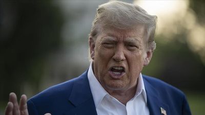 Trump'tan yeni hamle: Avrupa Birliği'ne yüzde 30 gümrük vergisi uygulanacak
