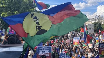 Fransa'da Yeni Kaledonya'nın statüsüne dair anlaşma imzalandı