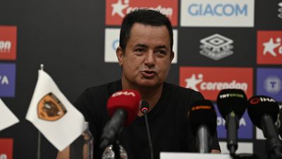 Acun Ilıcalı: Hull City'yi satmak gibi bir düşüncem yok