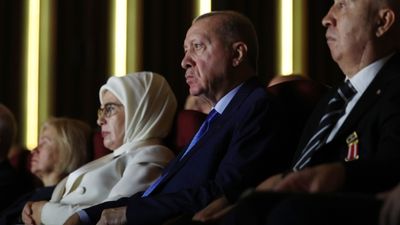 Cumhurbaşkanı Erdoğan, En Uzun Gece destanının ilk temsilini izledi