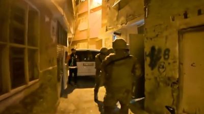Adana merkezli 6 ilde operasyon: 130 uyuşturucu taciri yakalandı
