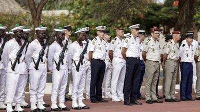 Fransa, 64 yıl sonra Senegal’den tamamen çekildi