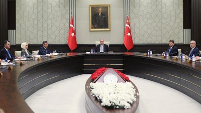 Kabine bugün toplandı: Masadaki konular netleşti