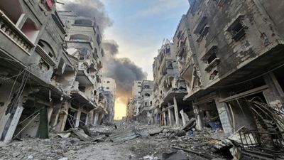 İsrail, şiddetli saldırı altında tuttuğu Gazze'nin yüzde 88'ini yıktı