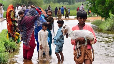Muson yağmurları Pakistan'da 202 can aldı