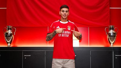 Benfica, Aston Villa'dan Enzo Barrenechea'yı kiraladı