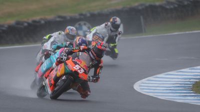 Deniz Öncü, Moto2 Çekya Grand Prix'sini 13. sırada tamamladı
