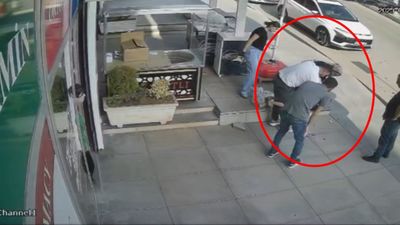 Şırnak'ta nefes borusuna şeker kaçtı, eczacının 'Heimlich' manevrası ile kurtuldu
