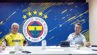 Fenerbahçe'de transfer zirvesi