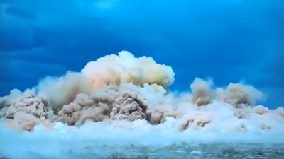 Türkiye'nin ürettiği en yüksek tahrip gücüne sahip uçak bombası GAZAP tanıtıldı